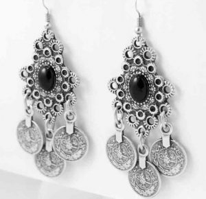 Wholesale Turkish earrings.