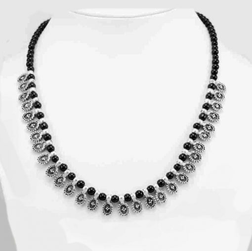 Black lace necklace