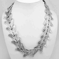 Arrow necklace