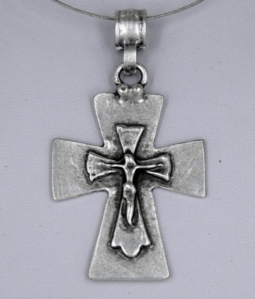 Double cross pendant