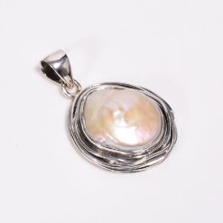 Baroque pearl 925 sterling silver pendant.