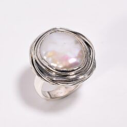 Natural baroque pearl ring