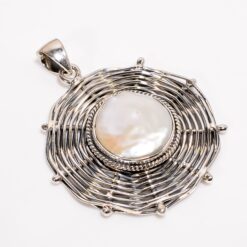 Baroque pearl 925 sterling silver pendant.